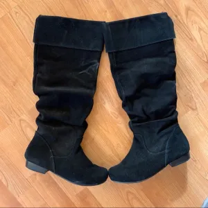 Black Slouchy Cathy Jean Knee High Boots