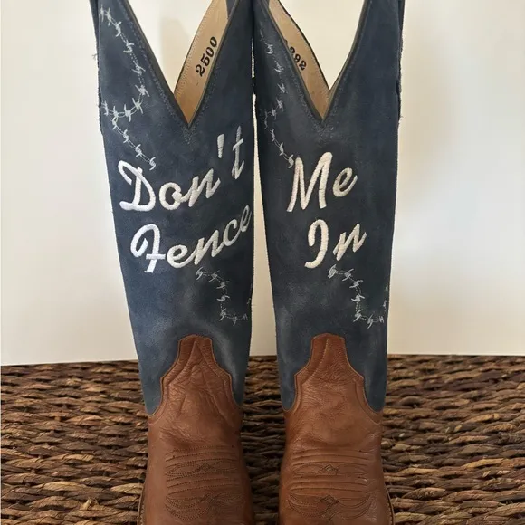 Blue and Brown Heeled Boots with Classic Western Design