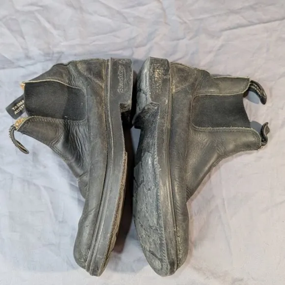 Blundstone Black Leather Slip On Chelsea Boots Size 6
