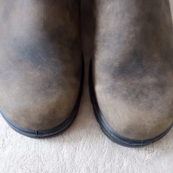 BLUNDSTONE Classic 585’s