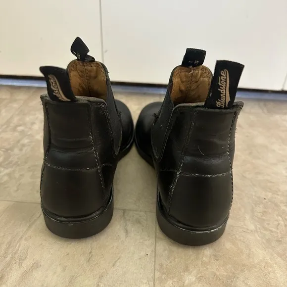 Blundstone Kids Black Leather Chelsea Boots