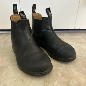 Blundstone Kids Black Leather Chelsea Boots