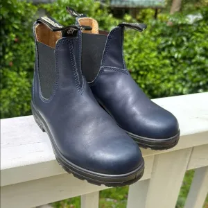 Blundstone Women's Navy Blue Chelsea Boots