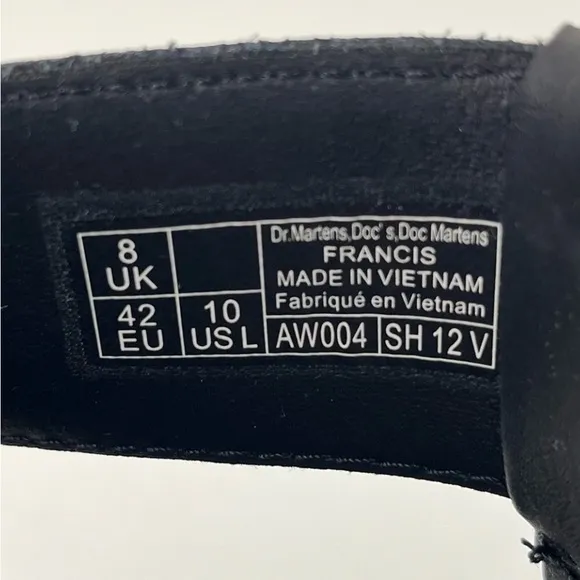 BNIB DR. MARTENS Francis Leather Platform Strap Sandals Black Hydro Leather Goth