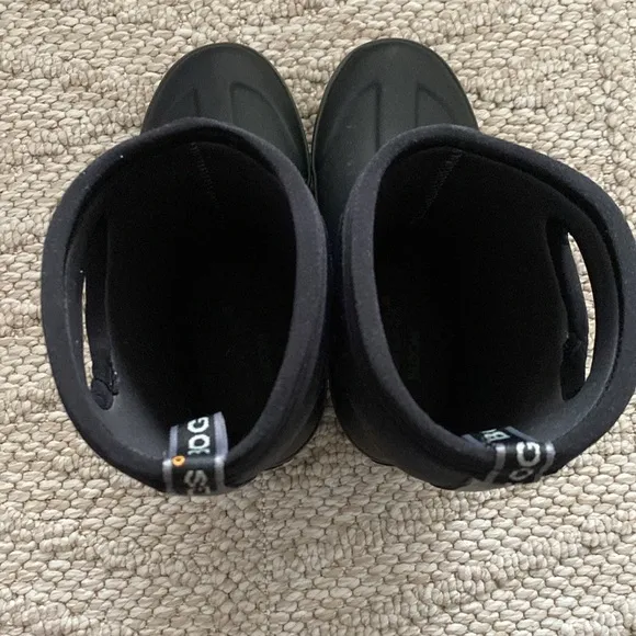 Bogs | classic high slip on boots Kids size 6