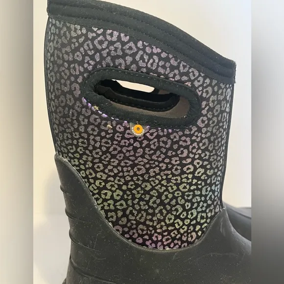 Bogs Kids' Neo Classic Rainbow Leopard Boot