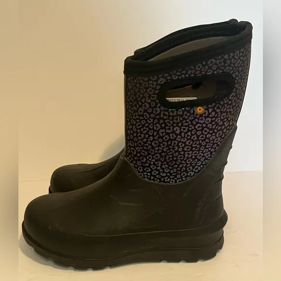 Bogs Kids' Neo Classic Rainbow Leopard Boot