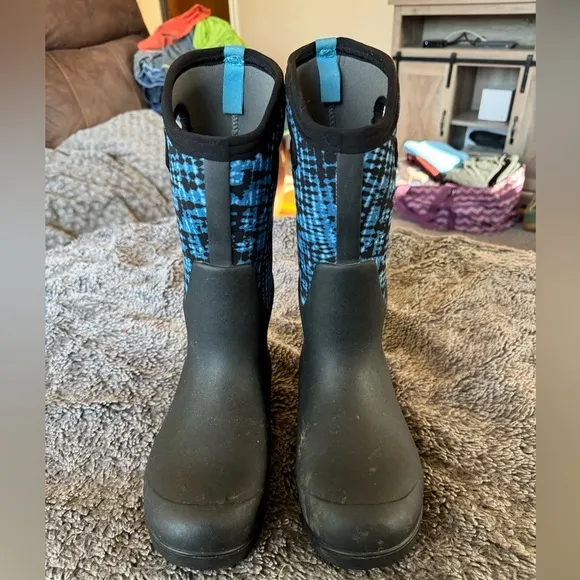 BOGS Women’s Neo Classic Tall Waterproof Boots