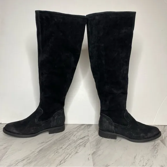 Born Britton Black Distressed Suede Boot 8M