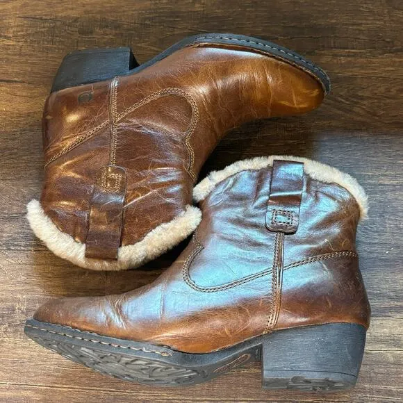 Born Brown Leather Shearling Lined Western Style Slip On Boots - size 8.5