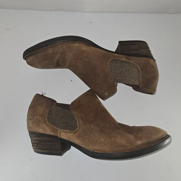 Born Brown Suede Slip-On Boots Shoes Size 9