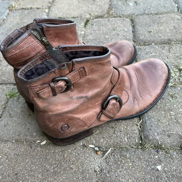 Born Leather Boots. 8
