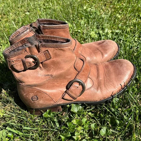 Born Leather Boots. 8
