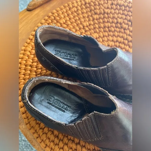Born Womens Brown Leather Slip On Ankle Heeled Bootie Size US 8