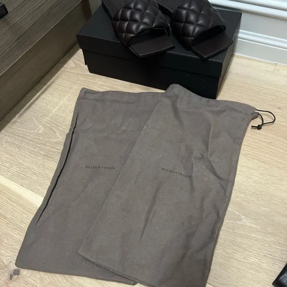 Bottega Veneta Brown Quilted Sandals