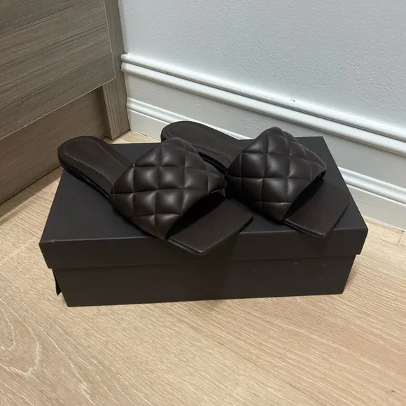 Bottega Veneta Brown Quilted Sandals