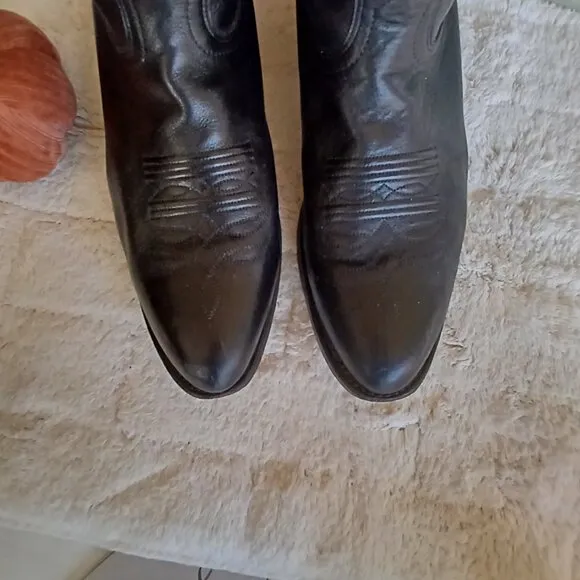 Boulet leather western cowboy boots Deer tan, black Made in Canada.