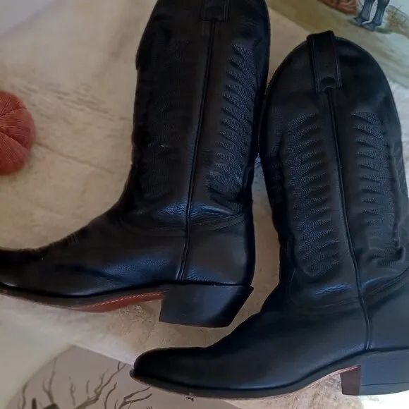 Boulet leather western cowboy boots Deer tan, black Made in Canada.