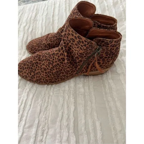 Boutique by Corkeys Low Heel butternut leopard print booties zippers on both sid