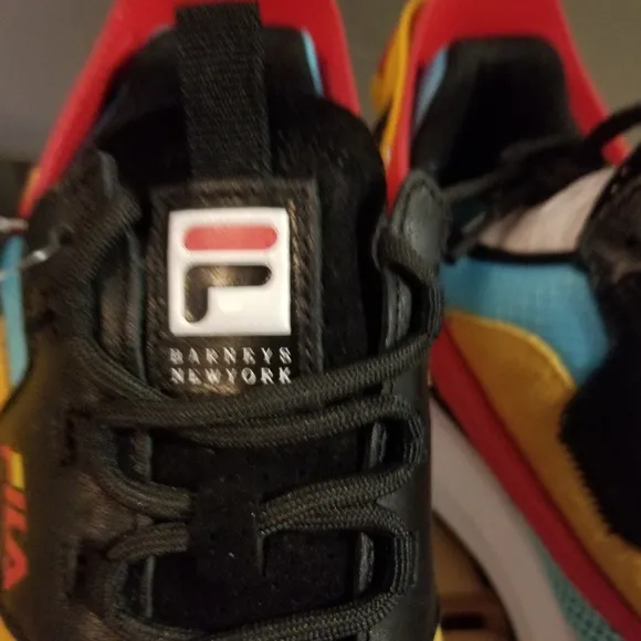 Brand New FILA x BARNEYS  Men's Vibram Sneakers 8.5 (Never Worn)
