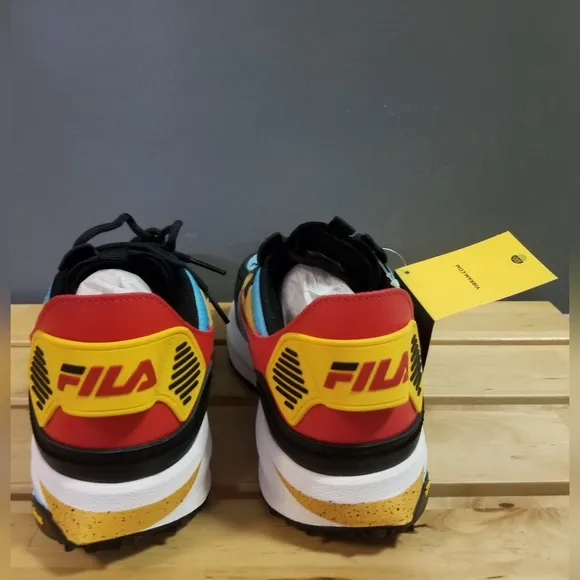 Brand New FILA x BARNEYS  Men's Vibram Sneakers 8.5 (Never Worn)