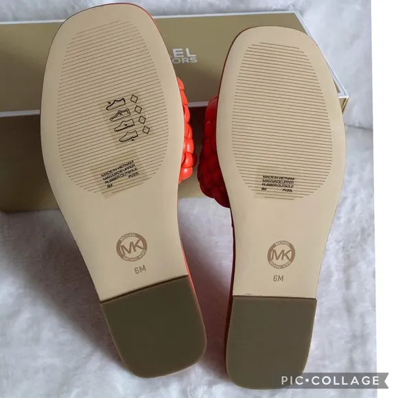 ✨🆕✨Brand New Michael Kors Amelia Flat Sandals
