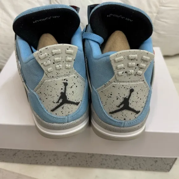 Brand‎ new Never worn Blue Retro Sneakers