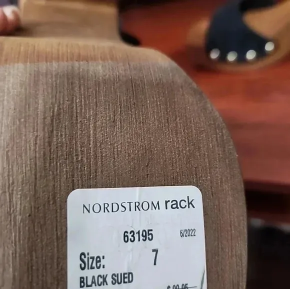 Brand New Steve Madden Wooden Platform Sandals - Size 7&quot;