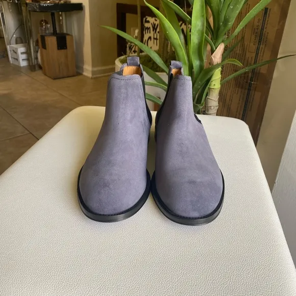 BROOKS BROTHERS Men’s Suede Chelsea Boots Size 11