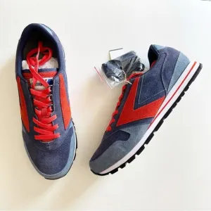 Brooks NWT Red and Blue Chariot Retro Suede Lace Up Sneakers