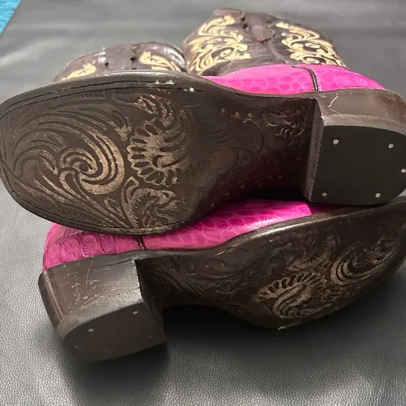 Buitre Pink Handmade Leather Cowgirl Boots