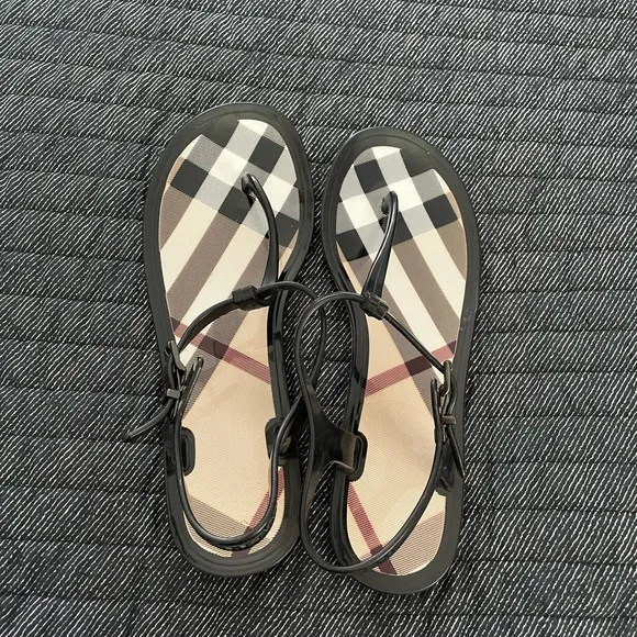 Burberry Black and Beige Classic Check Sandals
