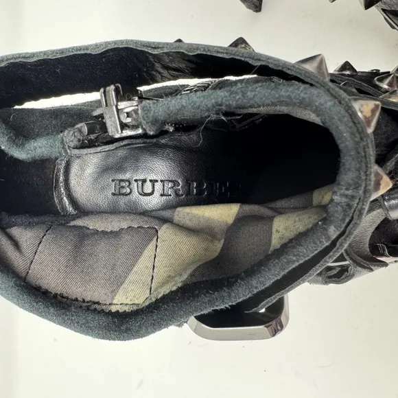 Burberry Moto Buckle Boots 39