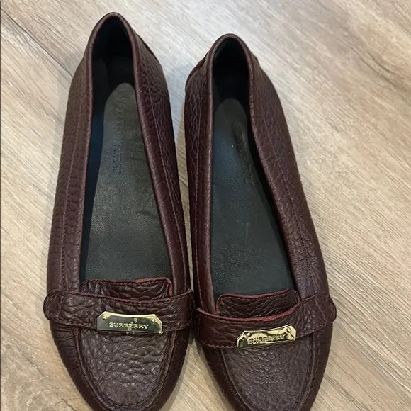 Burberry Women's Brown Leather Loafers