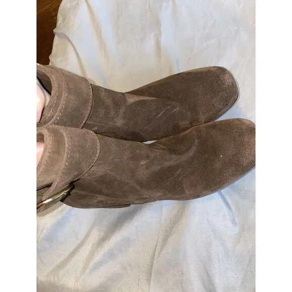 C La Canadienne Jesse Women's 9.5 M Brown Suede Buckle Strap Block Bootie Boots