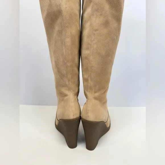 CALVIN KLEIN Beige suede SOLEDAD tall wedge boots size 9