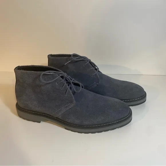 Calvin Klein Blue Suede Chukka Boots Men’s Size 9