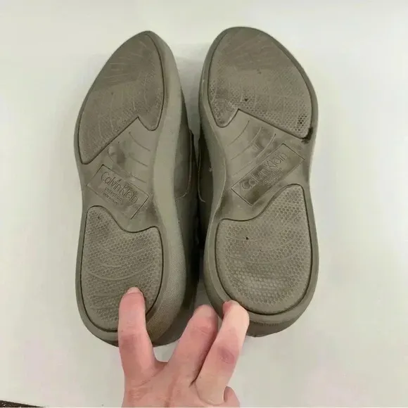 Calvin Klein men fashion sneakers size 12 gray Italian leather