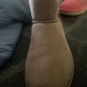 Caribou mini Ugg boots