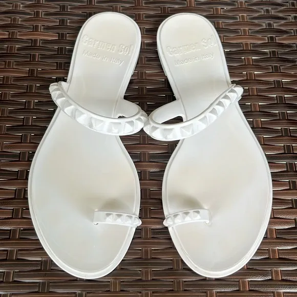 Carmen Sol Maria Flat Sandals - Size 9
