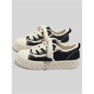 Casual Black Breathable Fashion Sneakers Women's Canvas Round Toe Flat Lace-Up