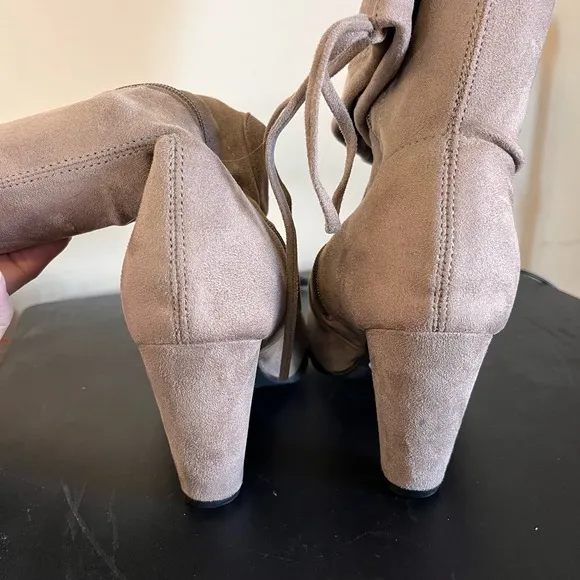 Catherine Malandrino Over the Knee Tan Suede Heeled‎ Boots Size 8.5