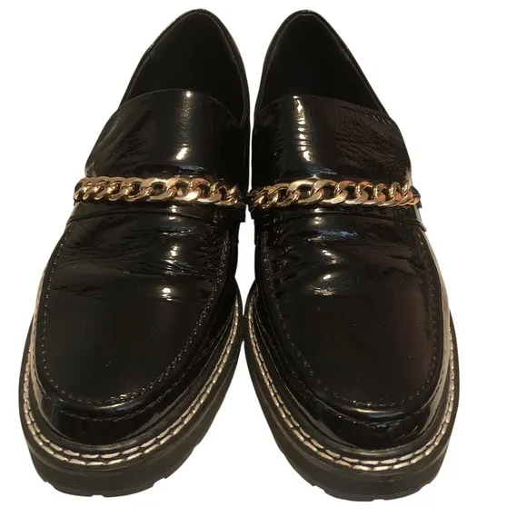 CAVERLEY  Anthropology Women's Black Patent Leather Lug Sole Loafers Size 39 (9)
