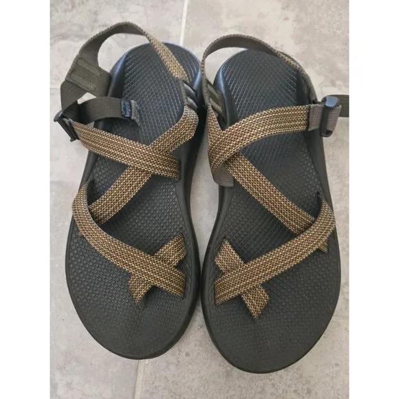 Chaco Brown Classic Sport Sandals Mens 10 Strappy Waterproof Hiking Outdoors