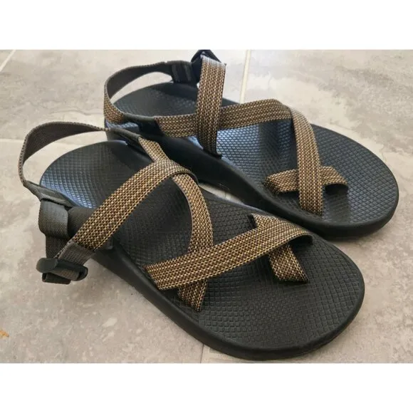 Chaco Brown Classic Sport Sandals Mens 10 Strappy Waterproof Hiking Outdoors