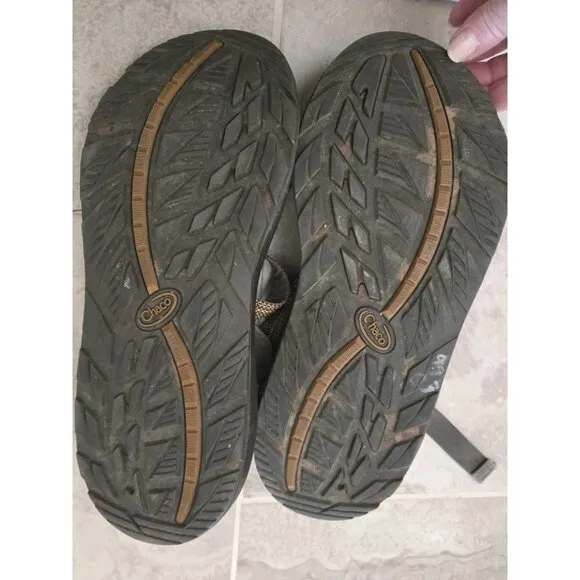 Chaco Brown Classic Sport Sandals Mens 10 Strappy Waterproof Hiking Outdoors