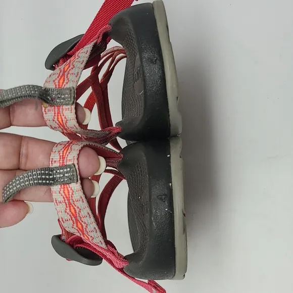 Chaco Girls Waterproof Classic Sandals Size 4