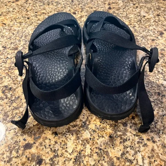 CHACO Men's Classic Black Toe Loop Sandals Shoes Hiking Size 12 ZX Eco-tread