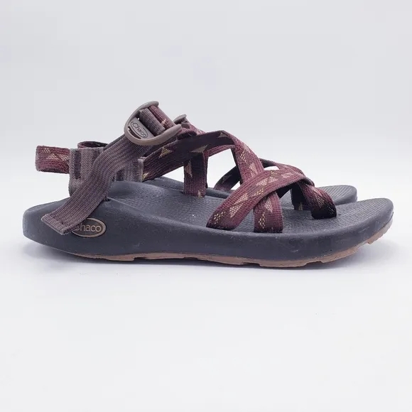 Chaco Men's Size 9 Z/2 Classic Sandals Waterproof Hiking Outdoor Brown Geometric