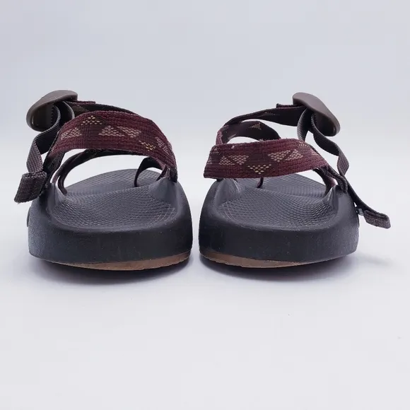Chaco Men's Size 9 Z/2 Classic Sandals Waterproof Hiking Outdoor Brown Geometric